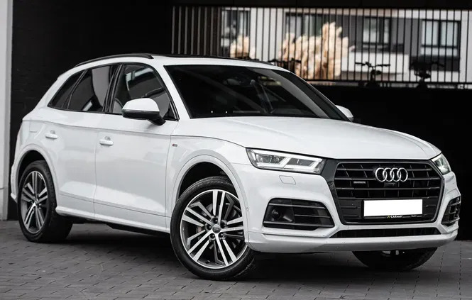 mazowieckie Audi Q5 cena 119500 przebieg: 190000, rok produkcji 2018 z Chełmża